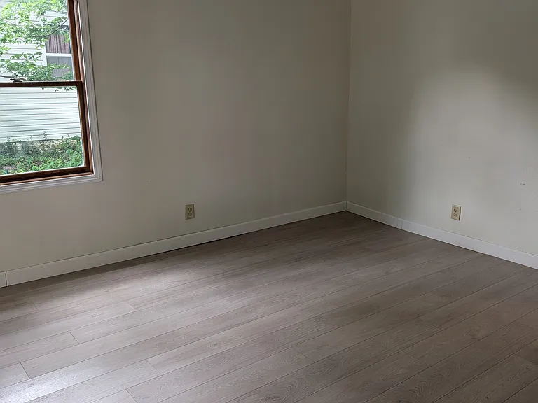 1105 Union St — Photo 1