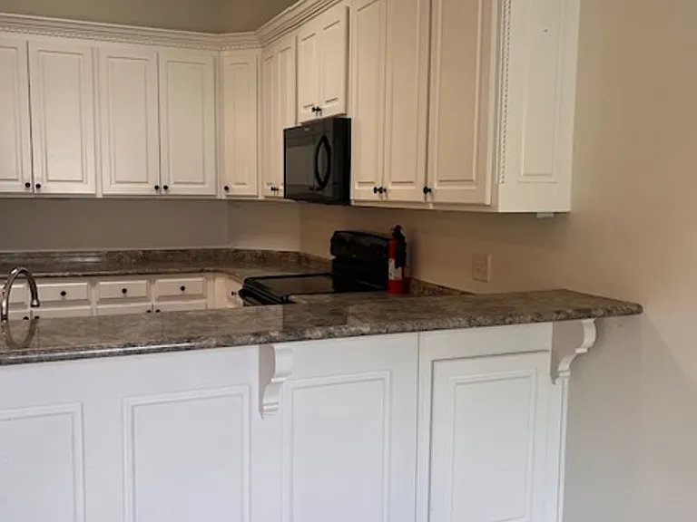4077 Huntley Dr — Photo 19