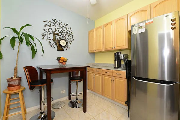 Sold by Keller Williams Realty Landmark | media 28