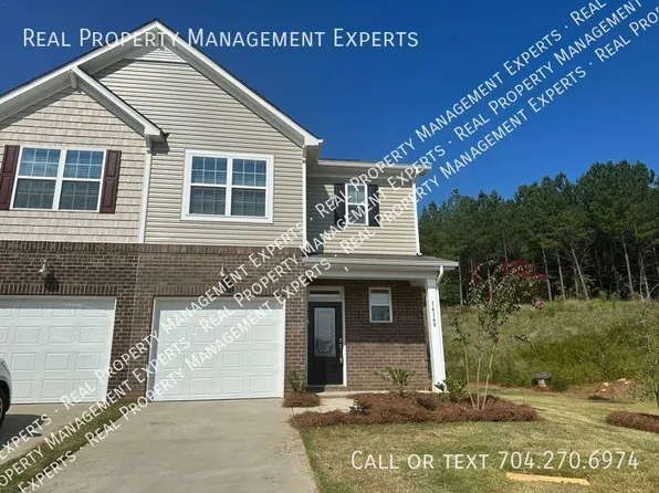 14148 Castle Nook Dr, Charlotte, NC 28273