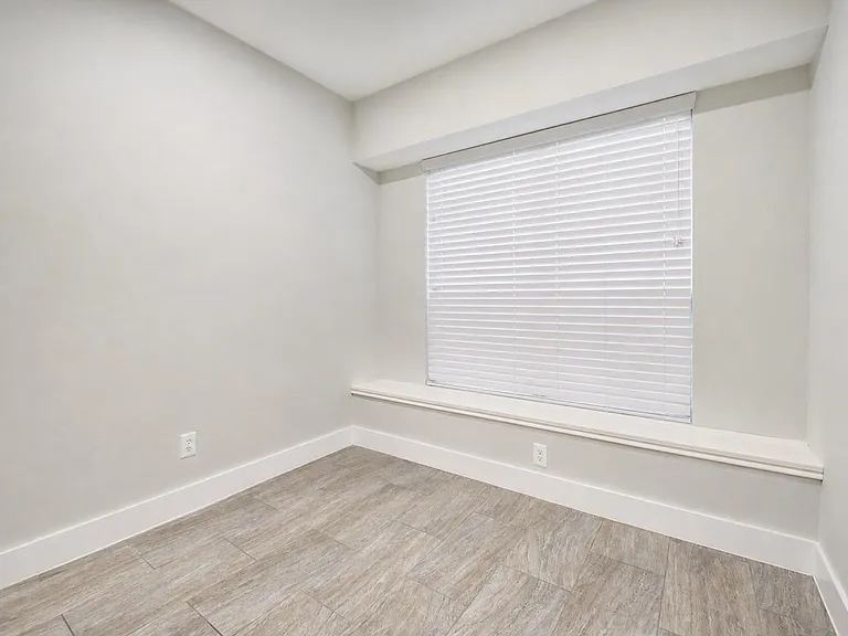 23911 River Place Dr — Photo 7