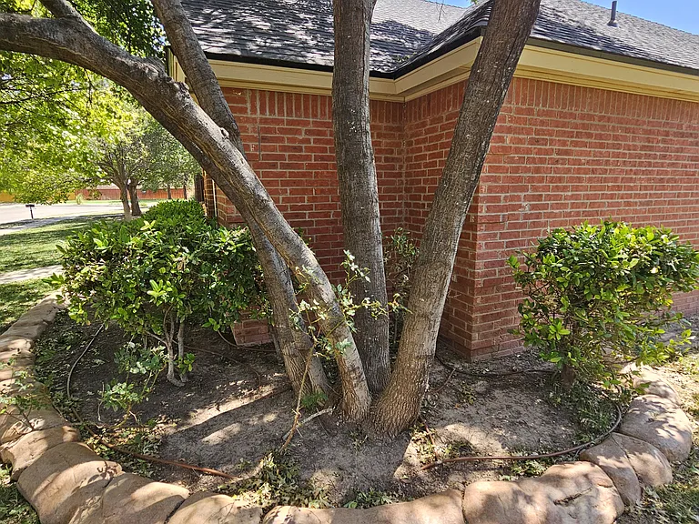 10306 York Ave — Photo 13