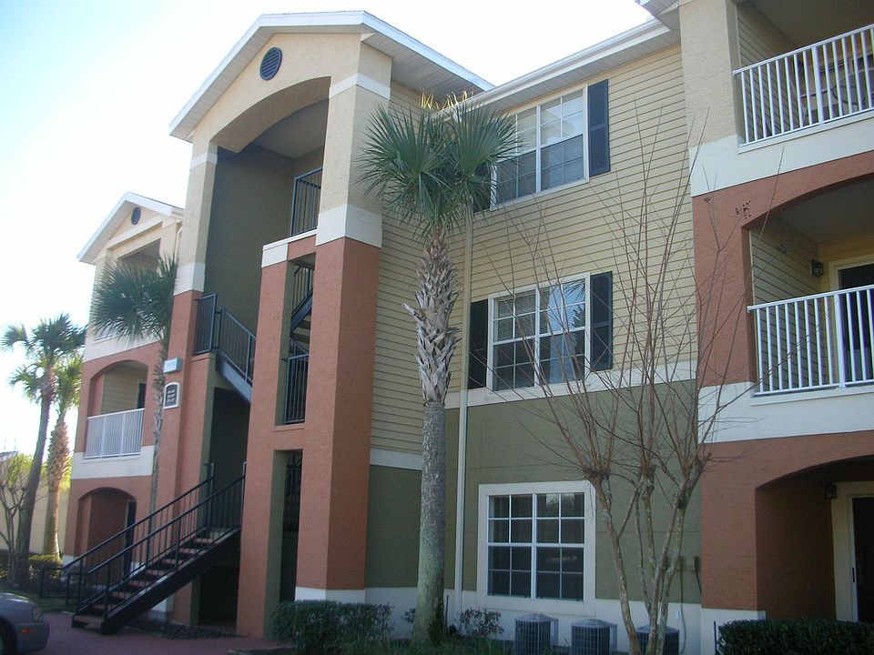 1st image of 1919 Summer Club Dr APT 103
