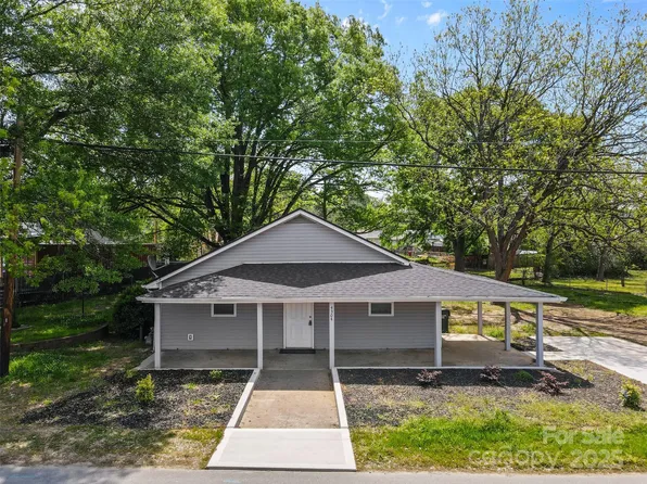 4304 S Falls St, Gastonia, NC 28056