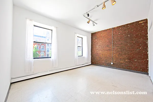 Rented by Nelson Aybar, LREB | media 10