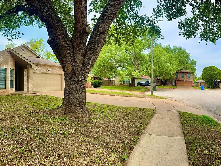4206 Boatwright Cv — Photo 1