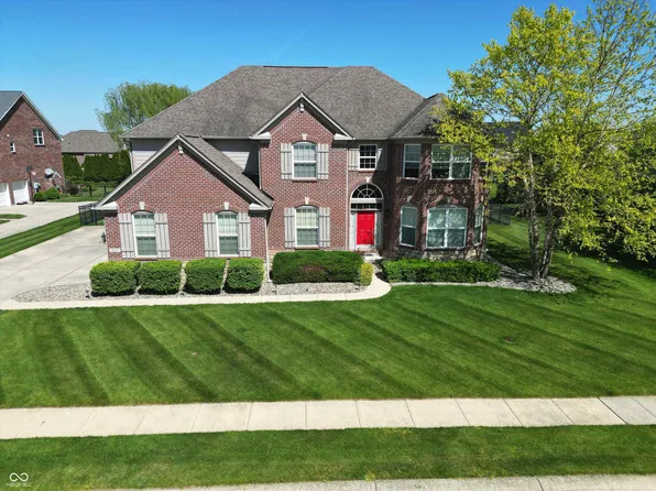 2219 Stone Manor Ct, Avon, IN 46123