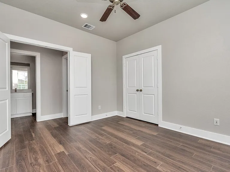 10618 Cascade Creek Dr — Photo 10