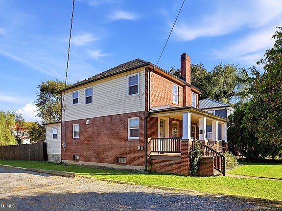 4th image of 515 Virginia Ave
