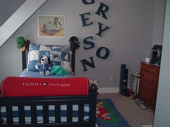 bedroom upstairs which can be a mother in law suite