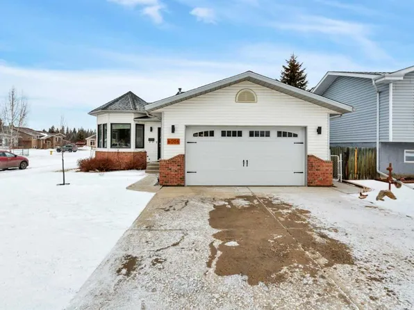 6006 S 70th Ave, Rocky Mountain House, AB T4T 1M2