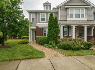 228 Duck Mill Cir, Cary, NC 27519