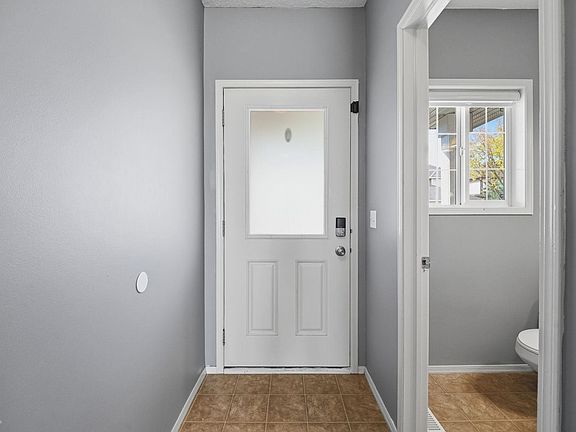 4th image of 15 Red Canyon Way