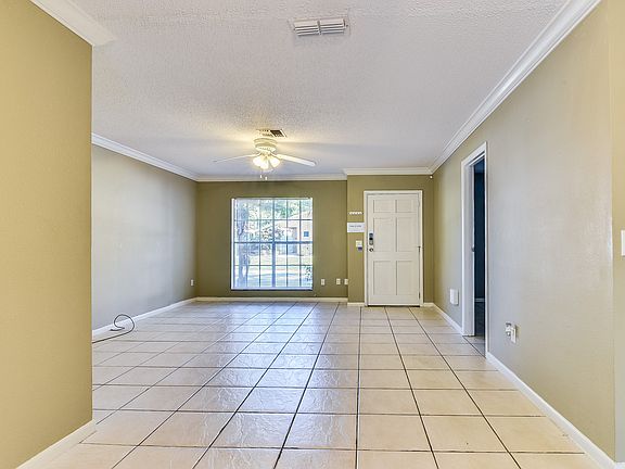 4th image of 702 Briarwood Dr