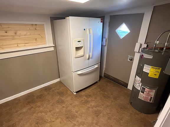 2nd image of 1721 Phelps Ave APT 2