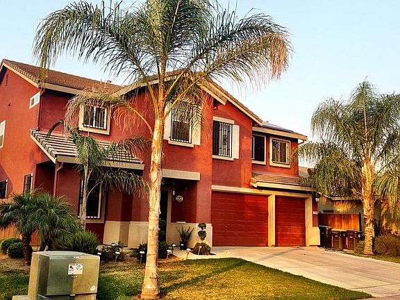 3rd image of 2203 Van Gogh Ln