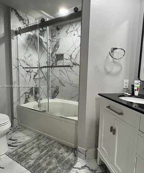 3235 NE 184th St #11105 — Photo 16
