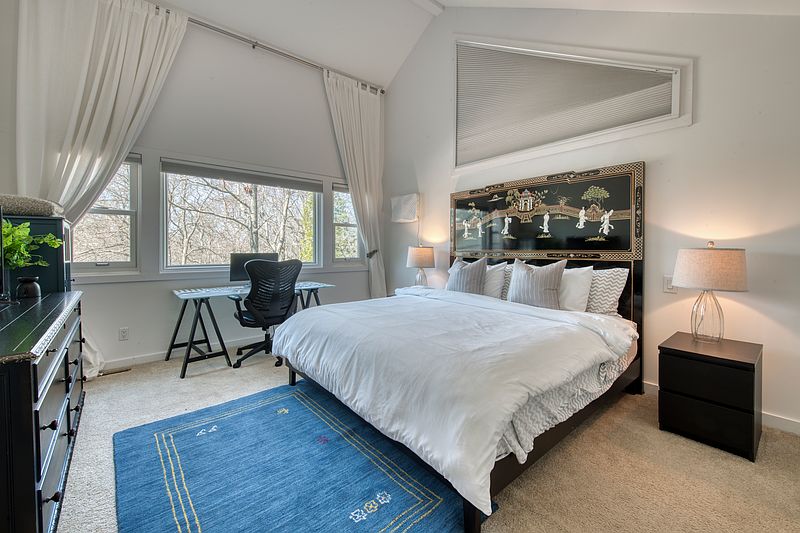 69 Northside Dr, Southampton, NY 11963 | Out East
