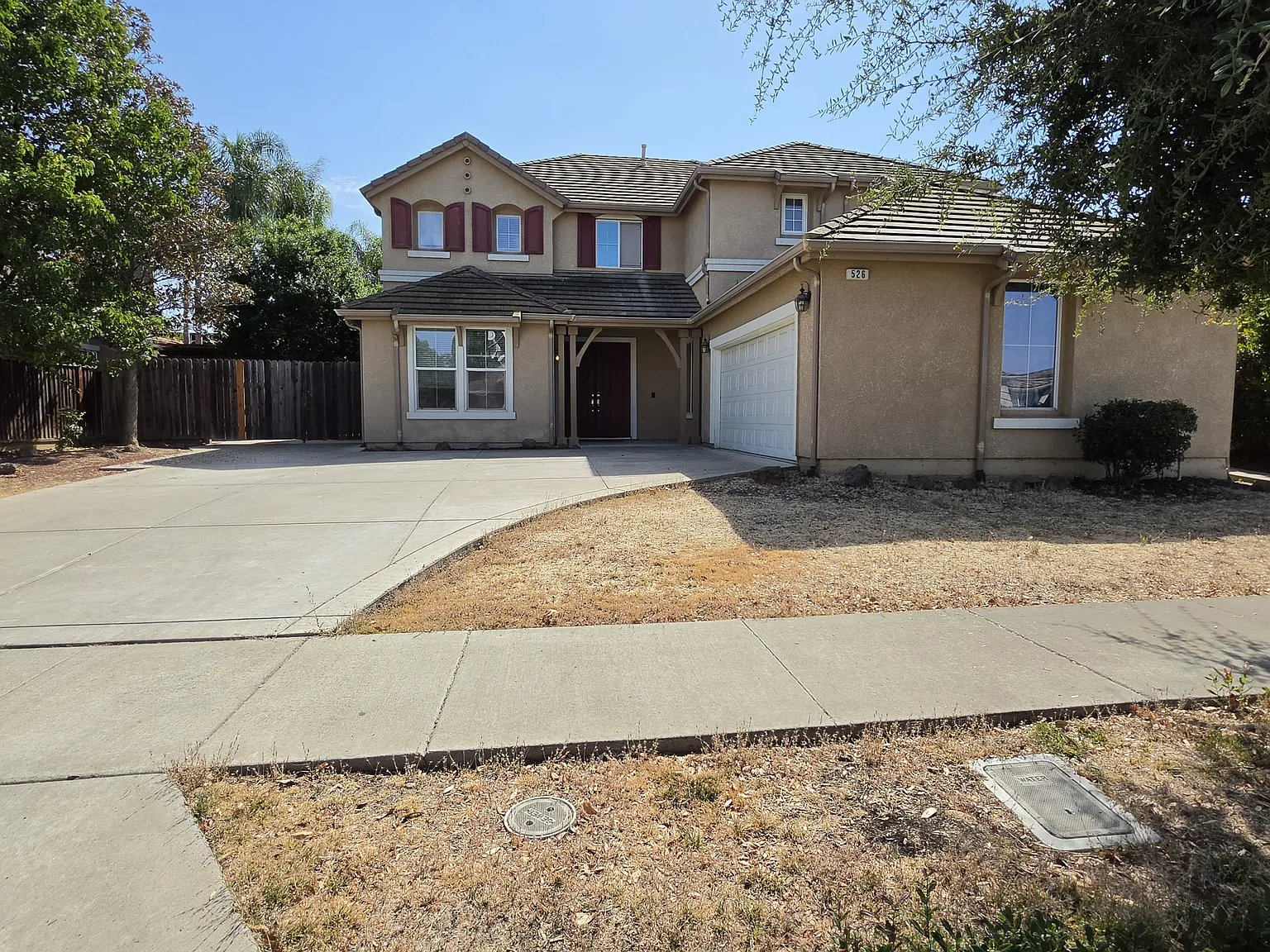 5 bed, 3293 sqft, $3,990 — Photo 1