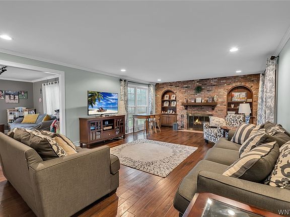4th image of 70 Wynngate Ln