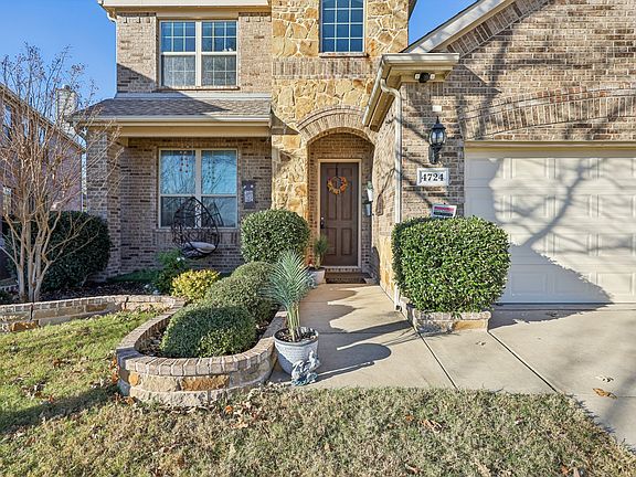 2nd image of 4724 Whitehall Ct