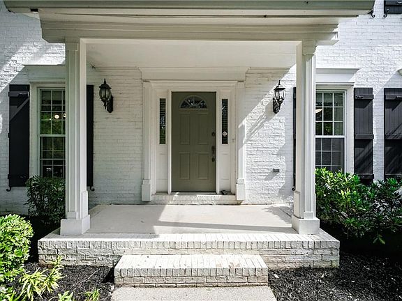 3rd image of 2796 Craig Ct