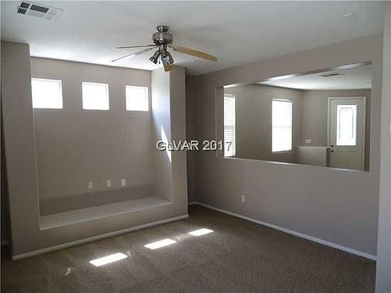 4th image of 217 Duck Hollow Ave