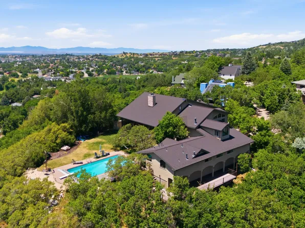 6112 Breeze Cir, Ogden, UT 84403