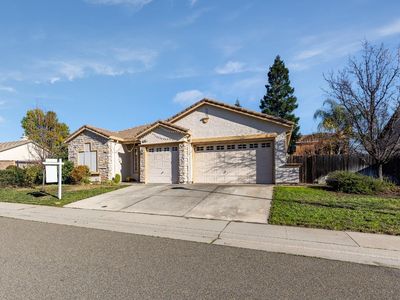10221 Azinger Way, Sacramento, CA, 95829