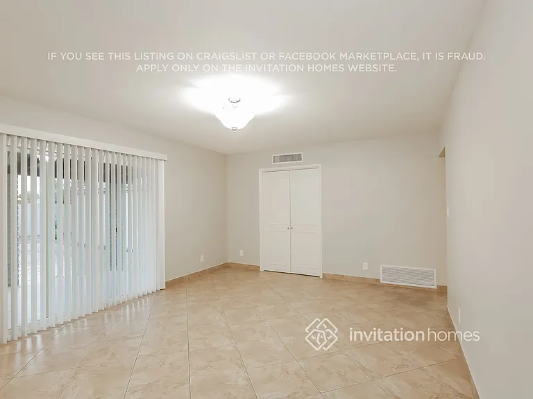 486 W Gail Dr — Photo 4