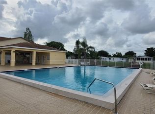 6627 Winfield Blvd APT 105-C, Margate, FL 33063