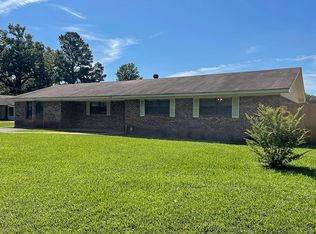 1143 County Road 2105, Hooks, TX 75561