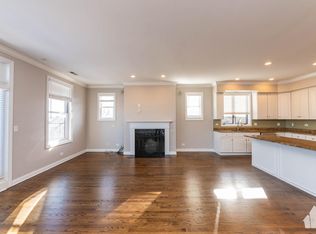3748 N Southport Ave UNIT C, Chicago, IL 60613