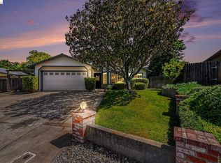 1621 Ponderosa Dr, Oakley, CA 94561