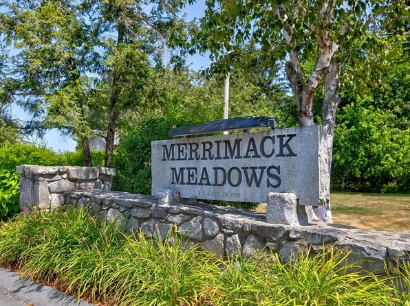 64 Merrimack Meadows Ln Unit 64, Tewksbury, MA 01876