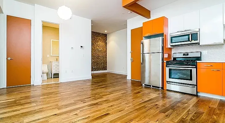 Rented by Sunshine Management Group, LLC | media 2