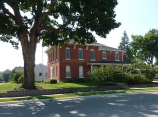 112 S Washington Ave, Spring Valley, MN 55975