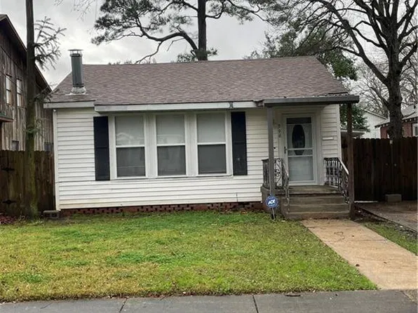 396 20th St, Alexandria, LA 71301