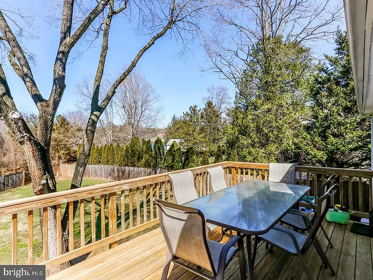 7224 Princess Anne Ct — Photo 14