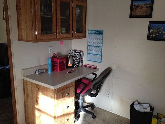 4th image of 3813 N Uranus Ave