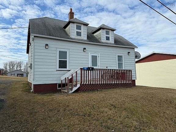 2nd image of 10 Barren Rd