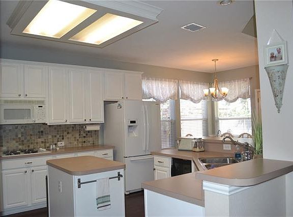 5th image of 1702 Norwood Ct