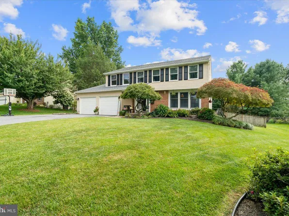 4209 Garnet Dr, Middletown, MD 21769
