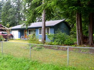 10 Elk Loop Dr, Forks, WA 98331