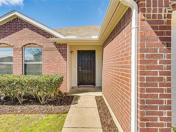 4th image of 1511 Wavecrest Dr