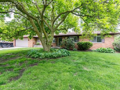 13971 Hillcrest St, Livonia, MI, 48154