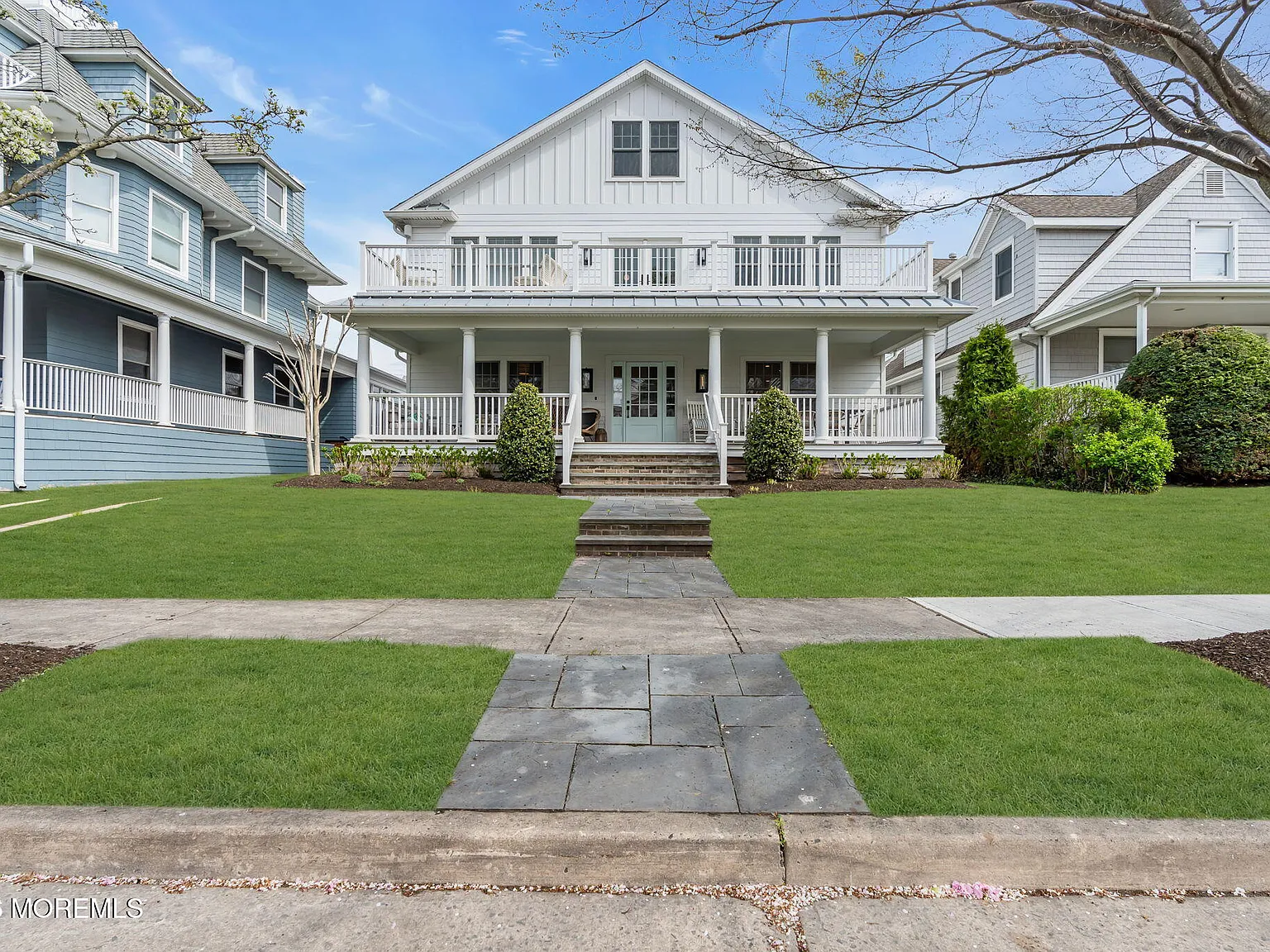 6 bed, 4.5 bath, 3559 sqft, $7,500 — Photo 2