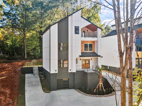 101 Daisy Dr, Easley, SC 29640