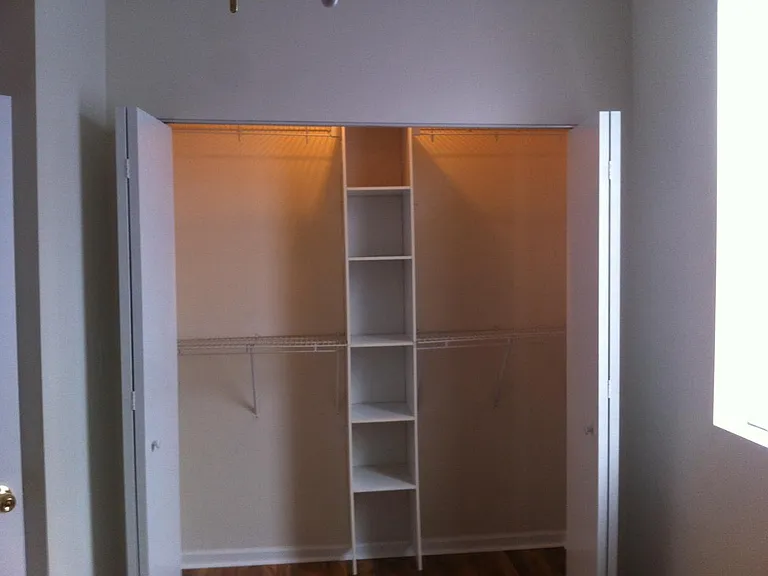 2328 W Belmont Ave #3 — Photo 12