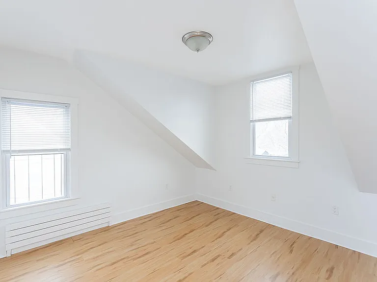 33 3rd St #3 — Photo 14